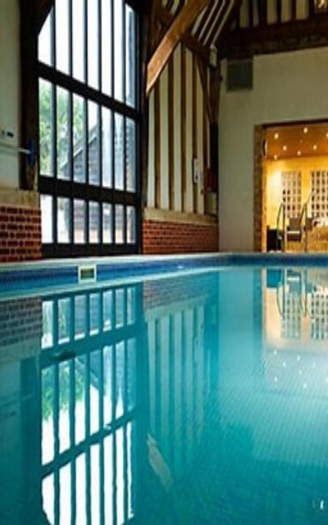 Golf And Leisure Retreat Hotel Great Yarmouth Exterior photo